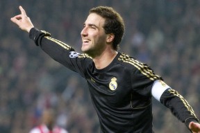 开云体育2026-罗德里戈末节接管比赛，当葡萄牙的黎明在突尼斯沙漠升起