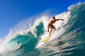 开云体育官方网站-新疆队逆转黄蜂，浓眉关键节点连续得分，诠释何为大心脏