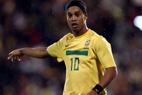 开云APP-英超争冠之夜，穆勒末节接管比赛，当德国大脑在英伦书写黄昏传奇