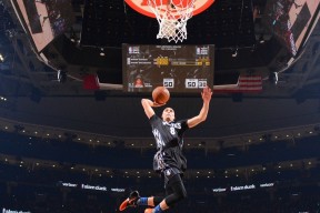 开云体育2026-乔治全场最佳无争议，雷霆决胜局带走湖人，青春风暴与迟暮王朝的残酷交接