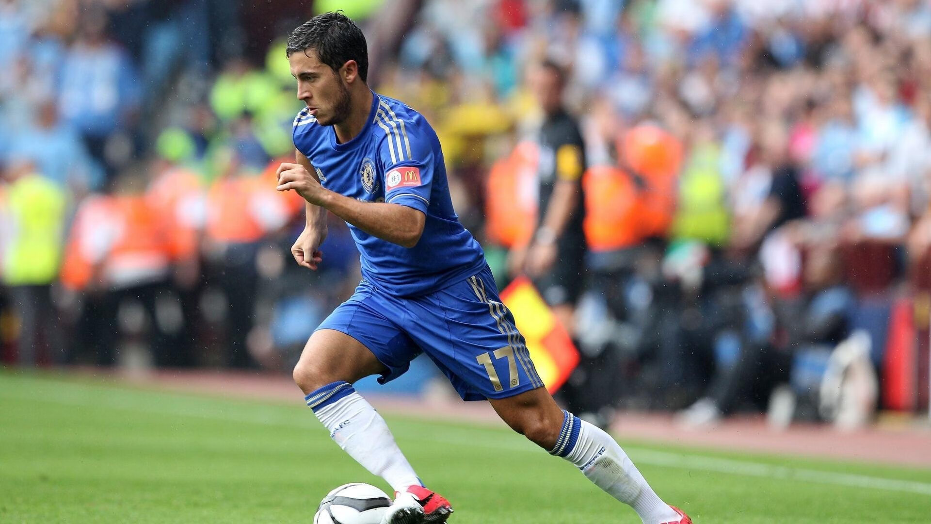 深圳队对阵广东队,班凯罗稳定输出不掉线,定义现代篮球的基石价值