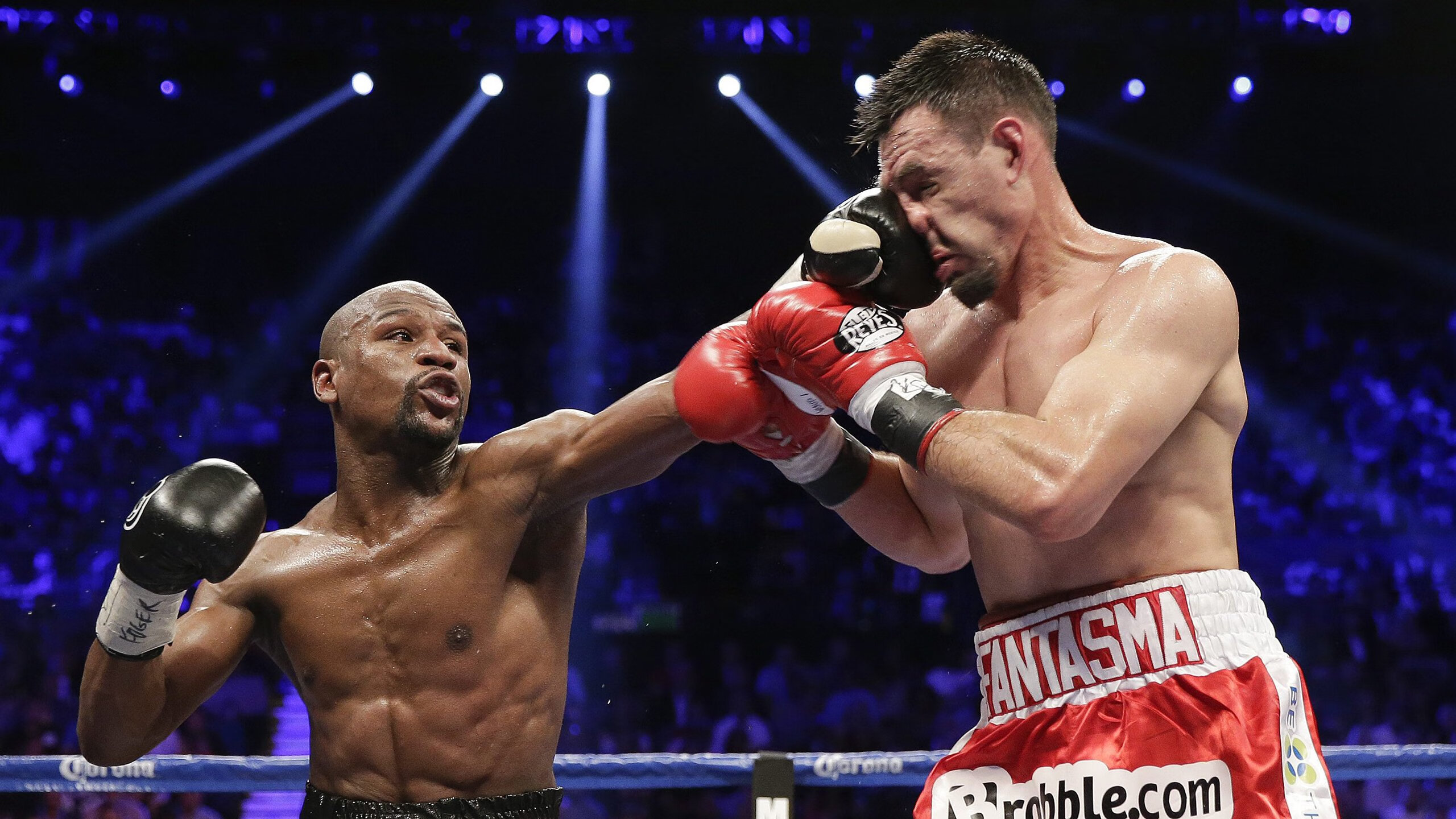 铁幕之下，拉亚一扑定乾坤，委内瑞拉与马赛的足球启示录